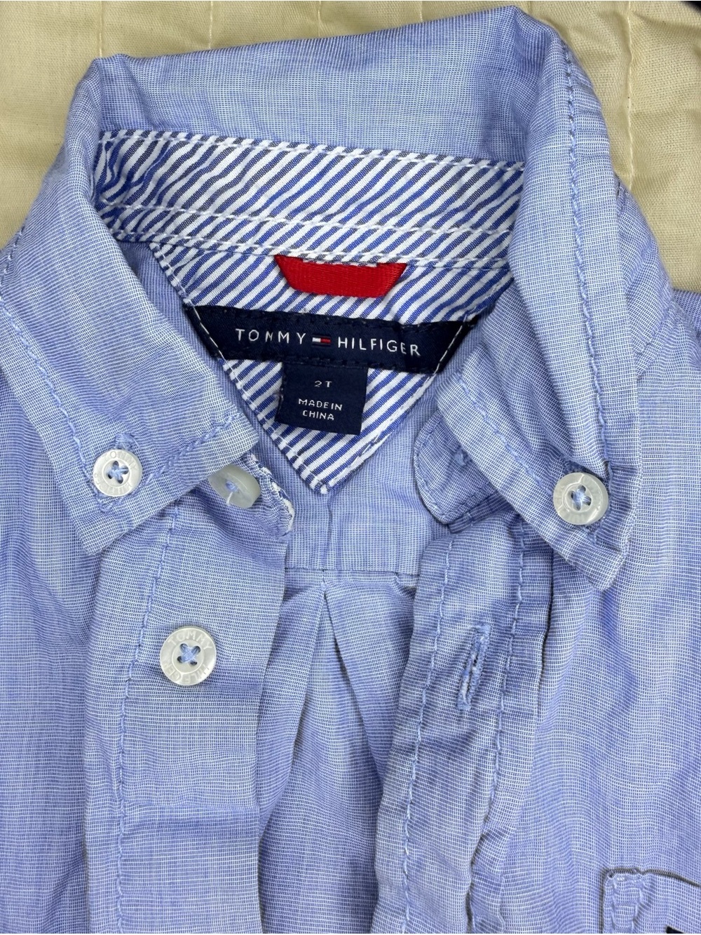 Tommy Hilfiger Boys Light Blue Long Sleeve Button Down Shirt Size 2T